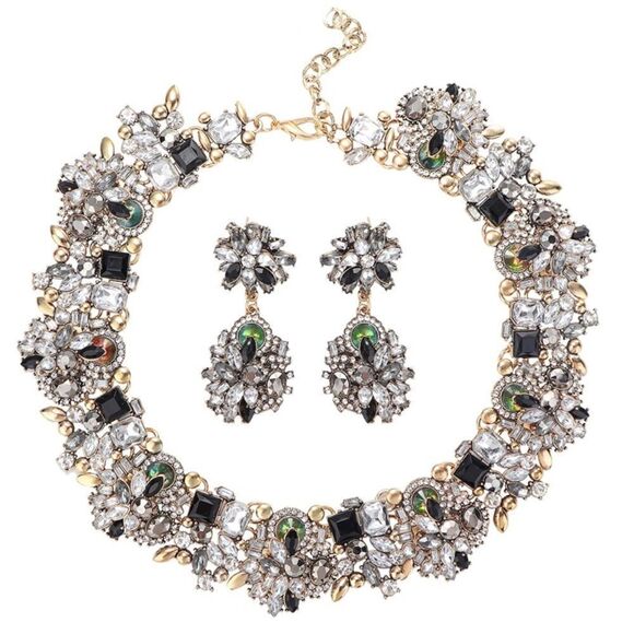 BijouStudios Jewelry Sets Jewelry - Yellow Gold with Black Onyx Austrian Crystal Chunky Necklace and Earrings Set